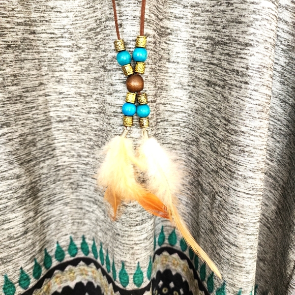 NWT NATIVE INSPIRED SHIFT DRESS WITH FEATHER/BEADS BY BESCA - SIZE MEDIUM - Picture 5 of 8